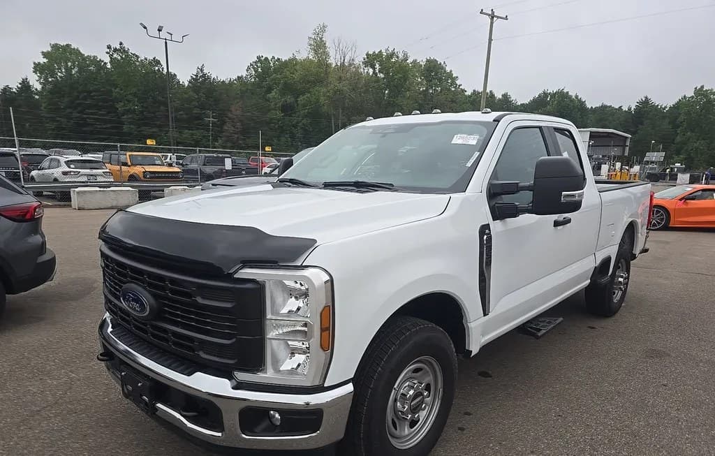 2024 FORD SUPER DUTY F-350 XL EXTENDED CAB MEDIUM BED W/REAR DOORS