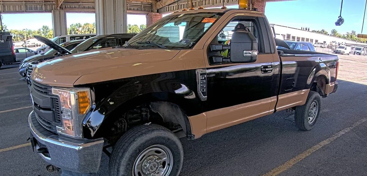 2017 FORD SUPER DUTY F-250 XL REGULAR CAB LONG BED 2