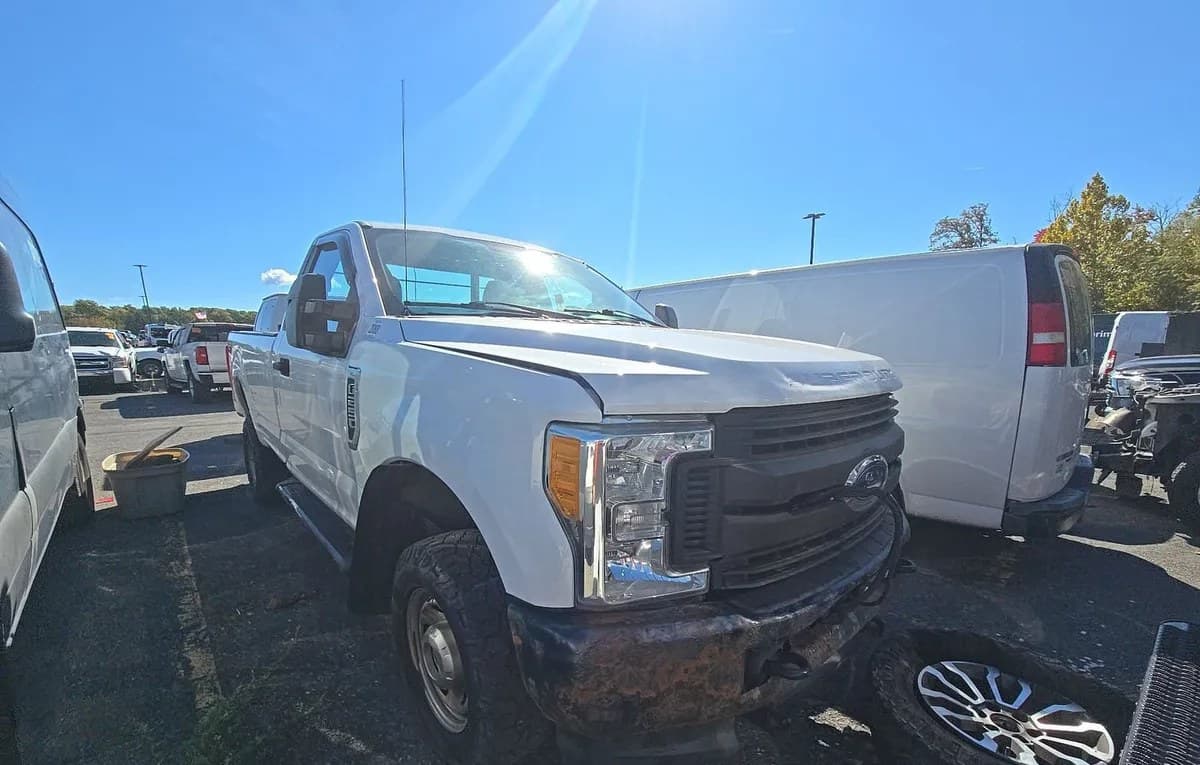 2017 FORD SUPER DUTY F-250 XL REGULAR CAB LONG BED 3