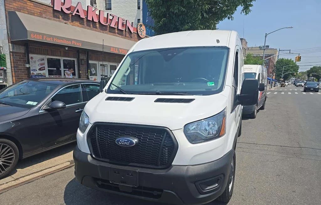 2023 FORD TRANSIT 250 CARGO VAN MEDIUM ROOF 148.0" WB