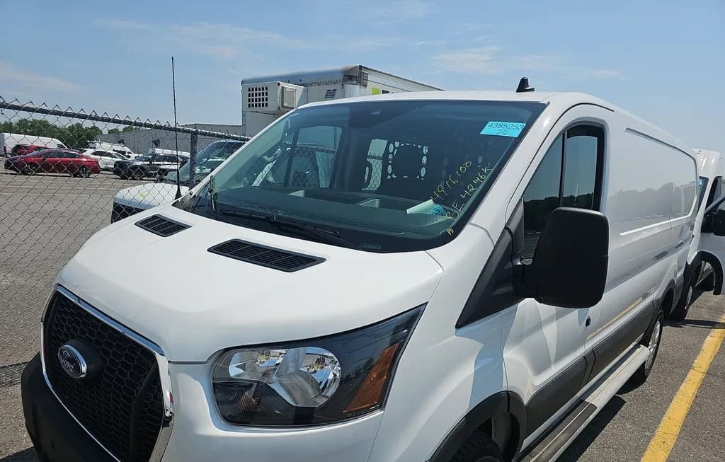 2025 FORD TRANSIT 250 CARGO VAN LOW ROOF 130.0" WB