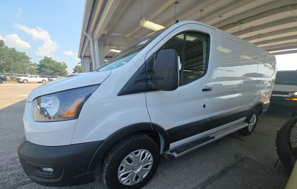 2025 FORD TRANSIT 250 CARGO VAN LOW ROOF 130.0" WB