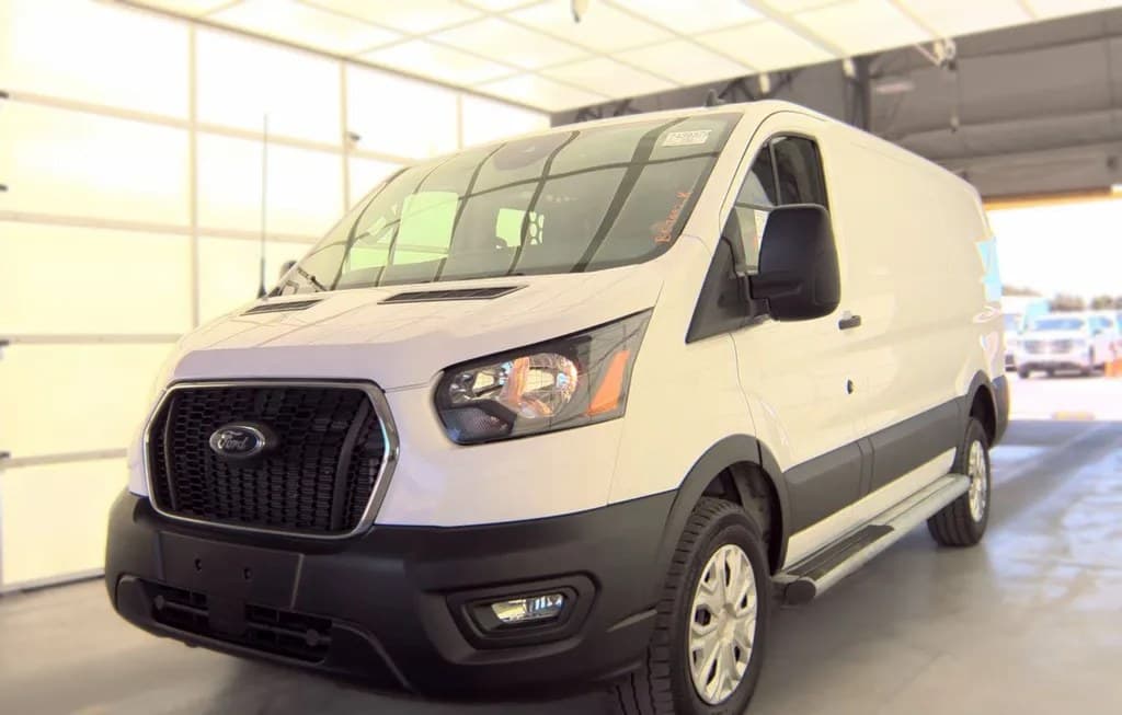 2025 FORD TRANSIT 250 CARGO VAN LOW ROOF 130.0" WB