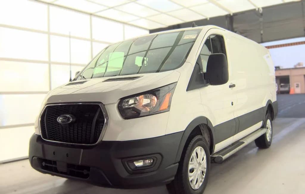 2025 FORD TRANSIT 250 CARGO VAN LOW ROOF 130.0" WB