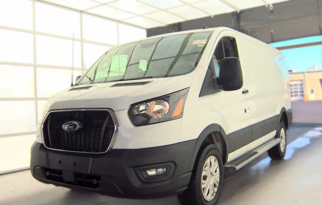 2025 FORD TRANSIT 250 CARGO VAN LOW ROOF 130.0" WB