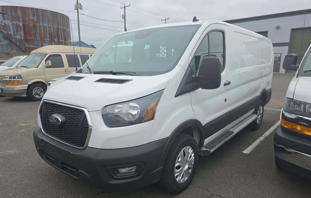 2025 FORD TRANSIT 250 CARGO VAN LOW ROOF 130.0" WB