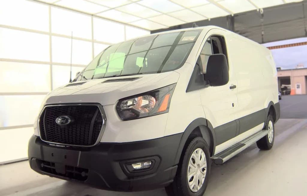 2025 FORD TRANSIT 250 CARGO VAN LOW ROOF 130.0" WB