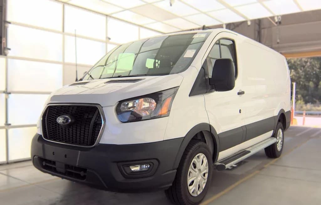 2025 FORD TRANSIT 250 CARGO VAN LOW ROOF 130.0" WB