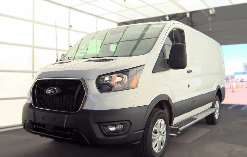 2025 FORD TRANSIT 250 CARGO VAN LOW ROOF 130.0" WB