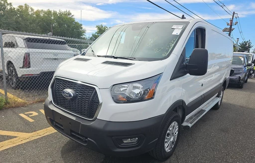 2025 FORD TRANSIT 250 CARGO VAN LOW ROOF 130.0" WB