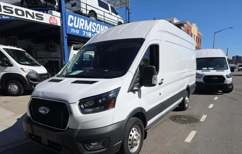 2024 FORD TRANSIT 250 CARGO VAN HIGH ROOF 148.0" WB