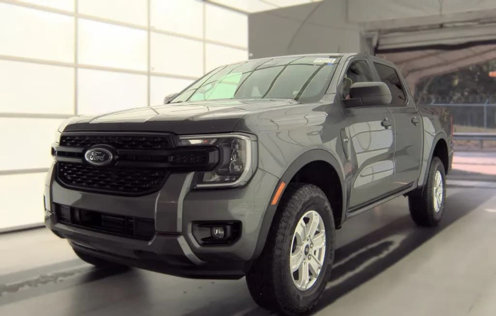 2025 FORD RANGER XL CREW CAB MEDIUM BED