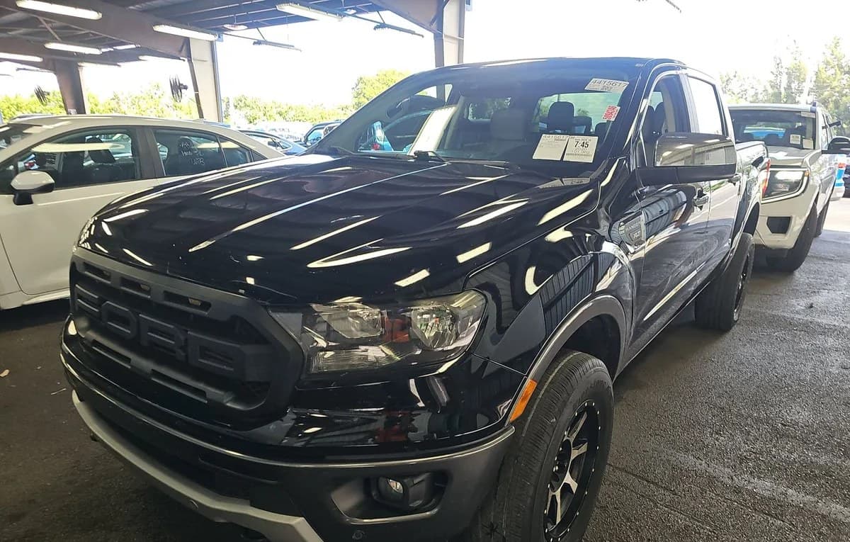 2020 FORD RANGER XLT CREW CAB MEDIUM BED 2
