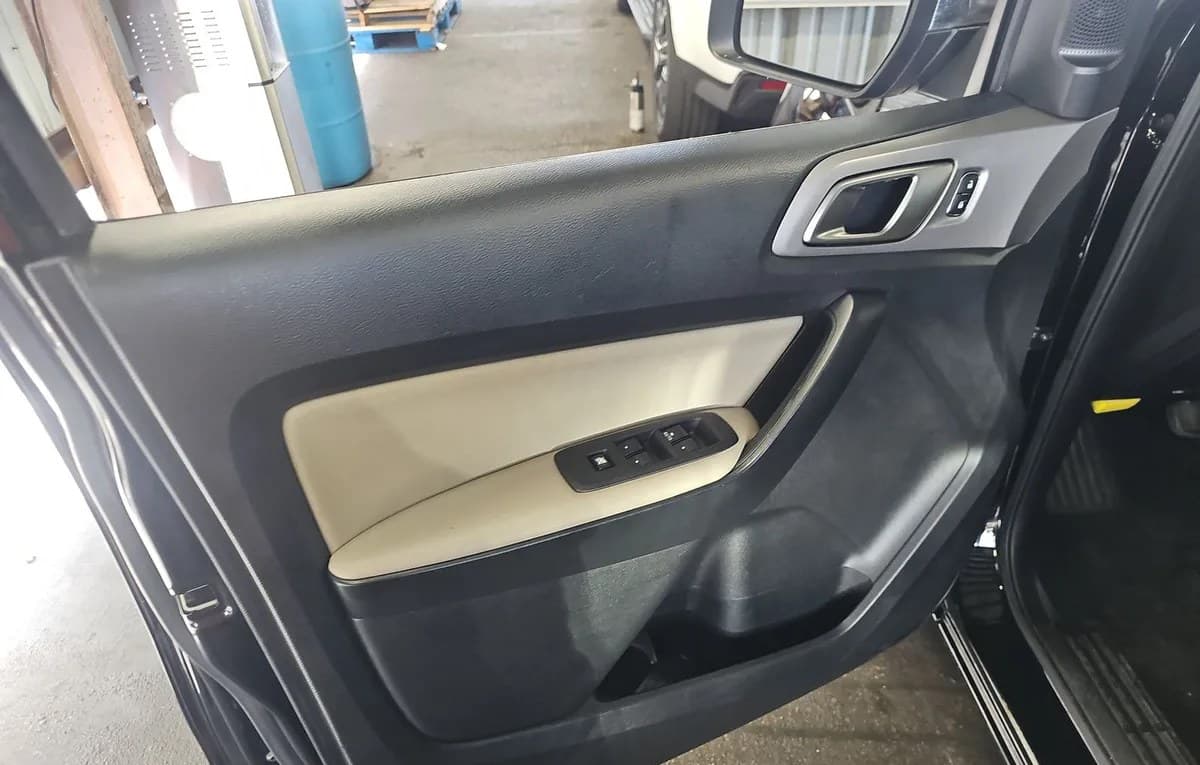 2020 FORD RANGER XLT CREW CAB MEDIUM BED 6