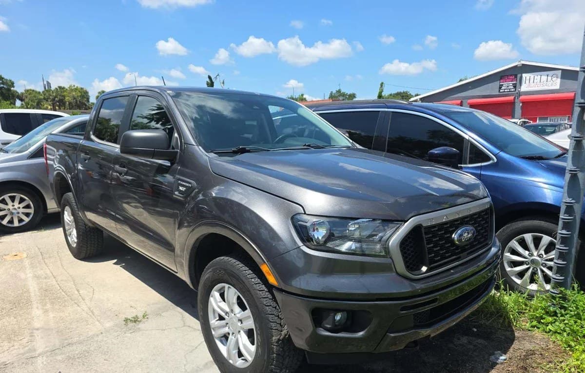 2020 FORD RANGER XLT CREW CAB MEDIUM BED 2