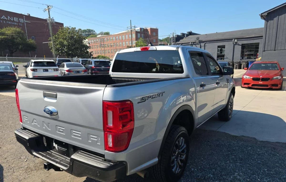 2022 FORD RANGER XLT CREW CAB MEDIUM BED 4