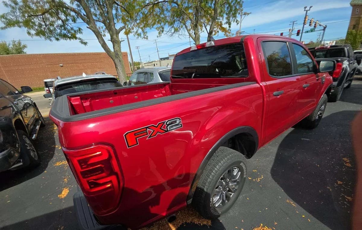 2020 FORD RANGER XLT CREW CAB MEDIUM BED 4