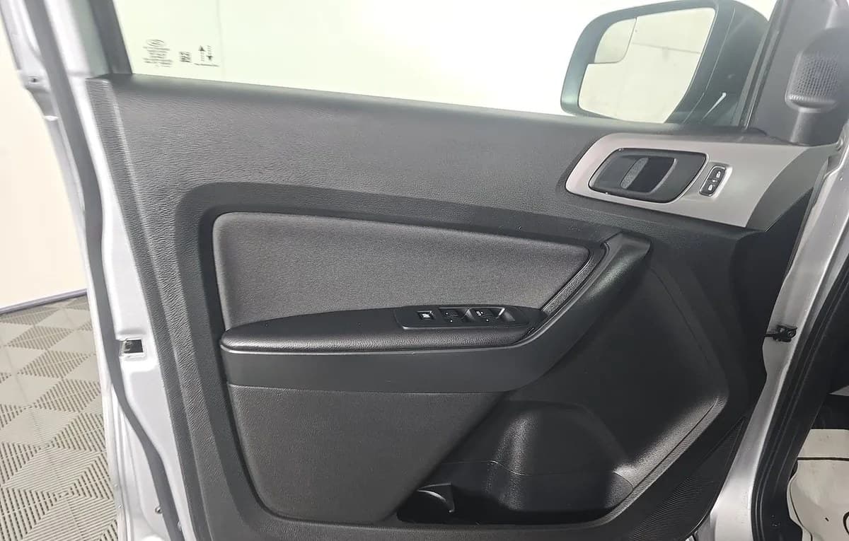 2022 FORD RANGER XL CREW CAB MEDIUM BED 6