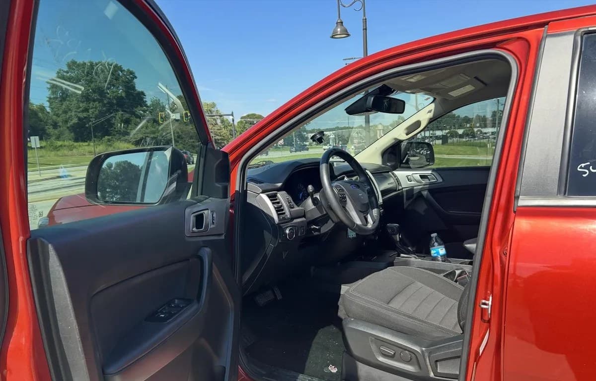 2019 FORD RANGER XLT CREW CAB MEDIUM BED 4