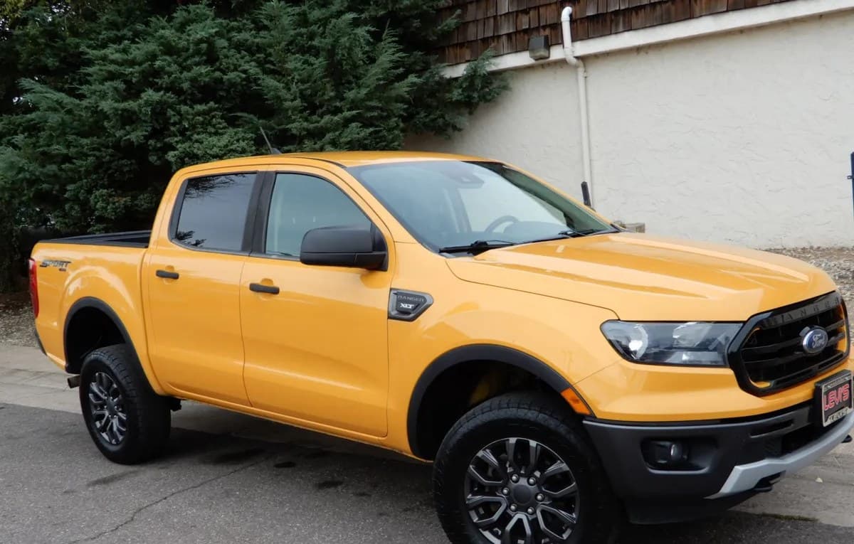 2022 FORD RANGER XLT CREW CAB MEDIUM BED 4