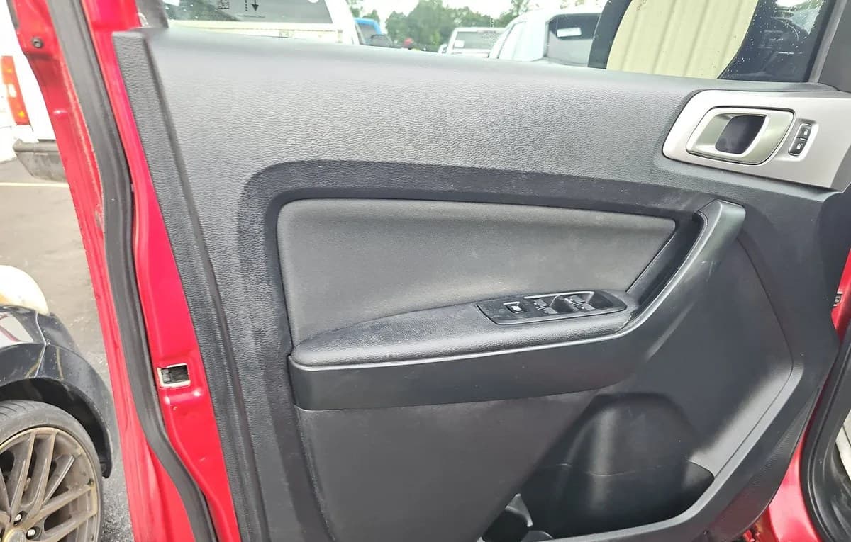 2020 FORD RANGER XLT CREW CAB MEDIUM BED 6