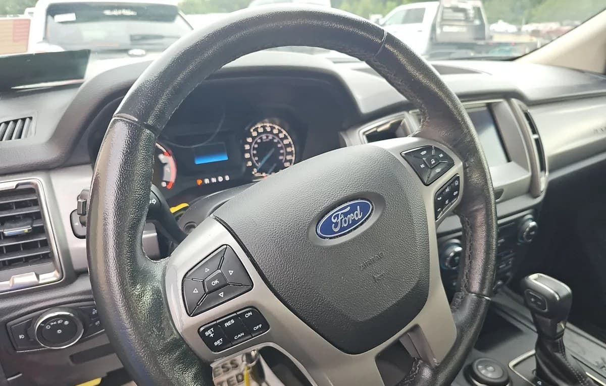 2020 FORD RANGER XLT CREW CAB MEDIUM BED 7