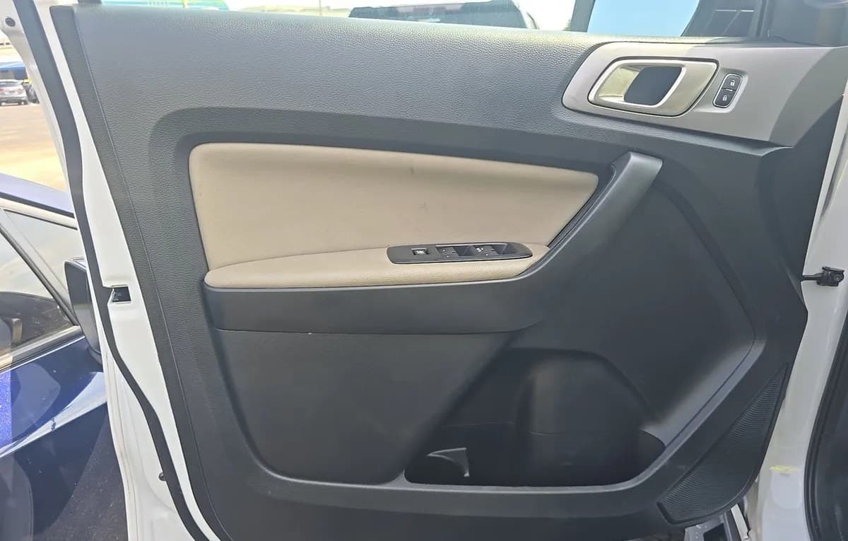 2019 FORD RANGER XLT CREW CAB MEDIUM BED 6