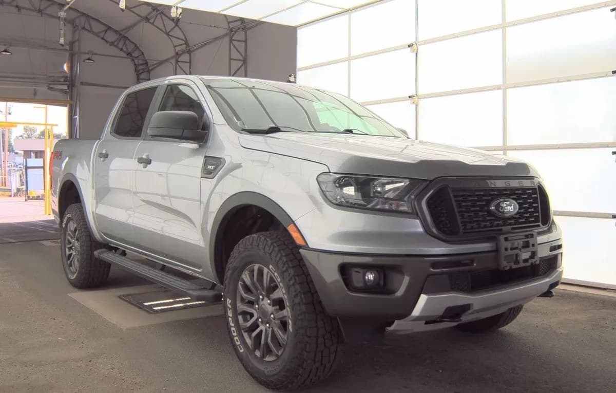 2021 FORD RANGER XLT CREW CAB MEDIUM BED 4