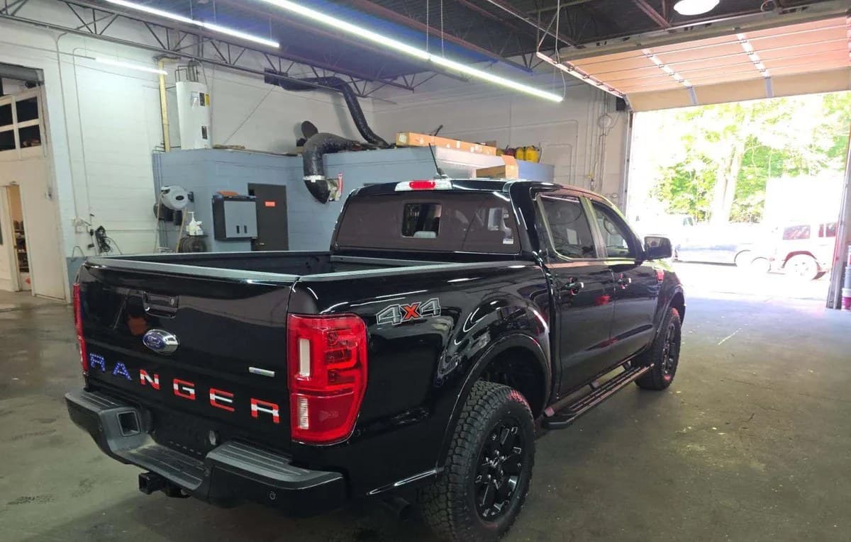 2019 FORD RANGER LARIAT CREW CAB MEDIUM BED 4