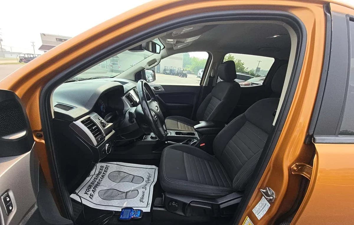 2019 FORD RANGER XLT CREW CAB MEDIUM BED 4