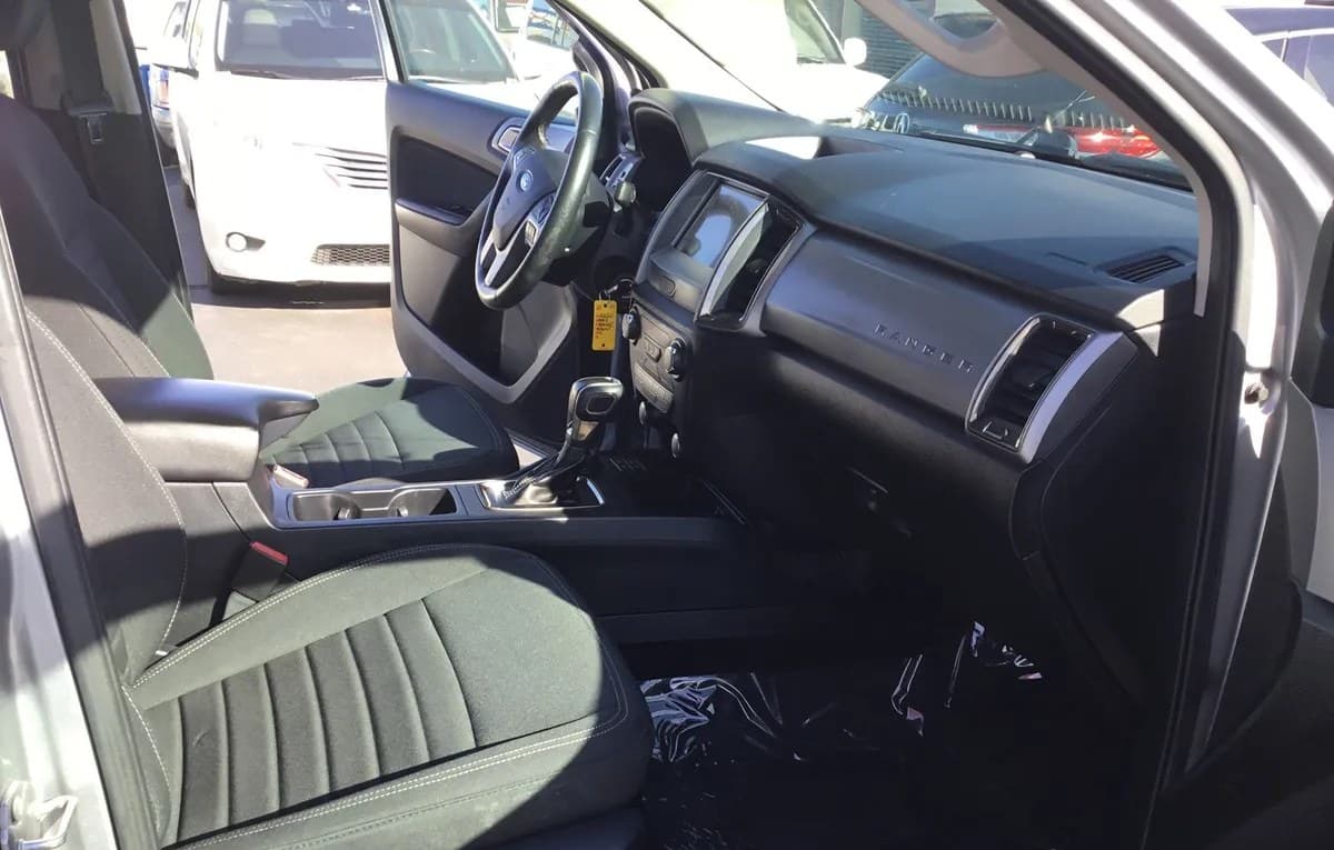 2020 FORD RANGER XLT CREW CAB MEDIUM BED 5