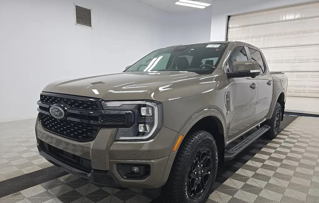 2025 FORD RANGER LARIAT CREW CAB MEDIUM BED