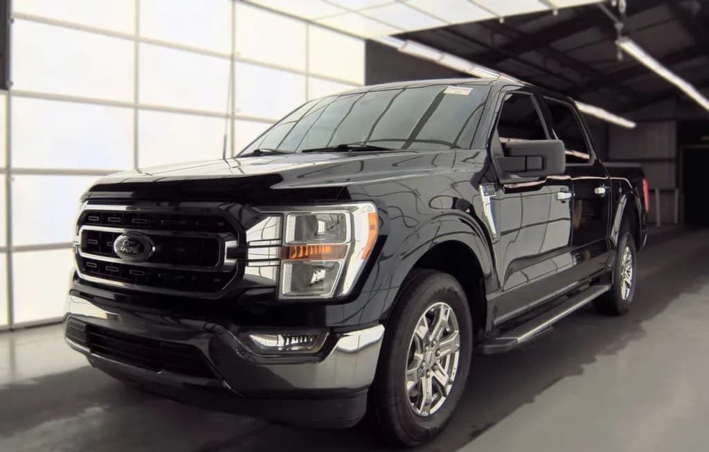 2023 FORD F-150 XLT CREW CAB SHORT BED
