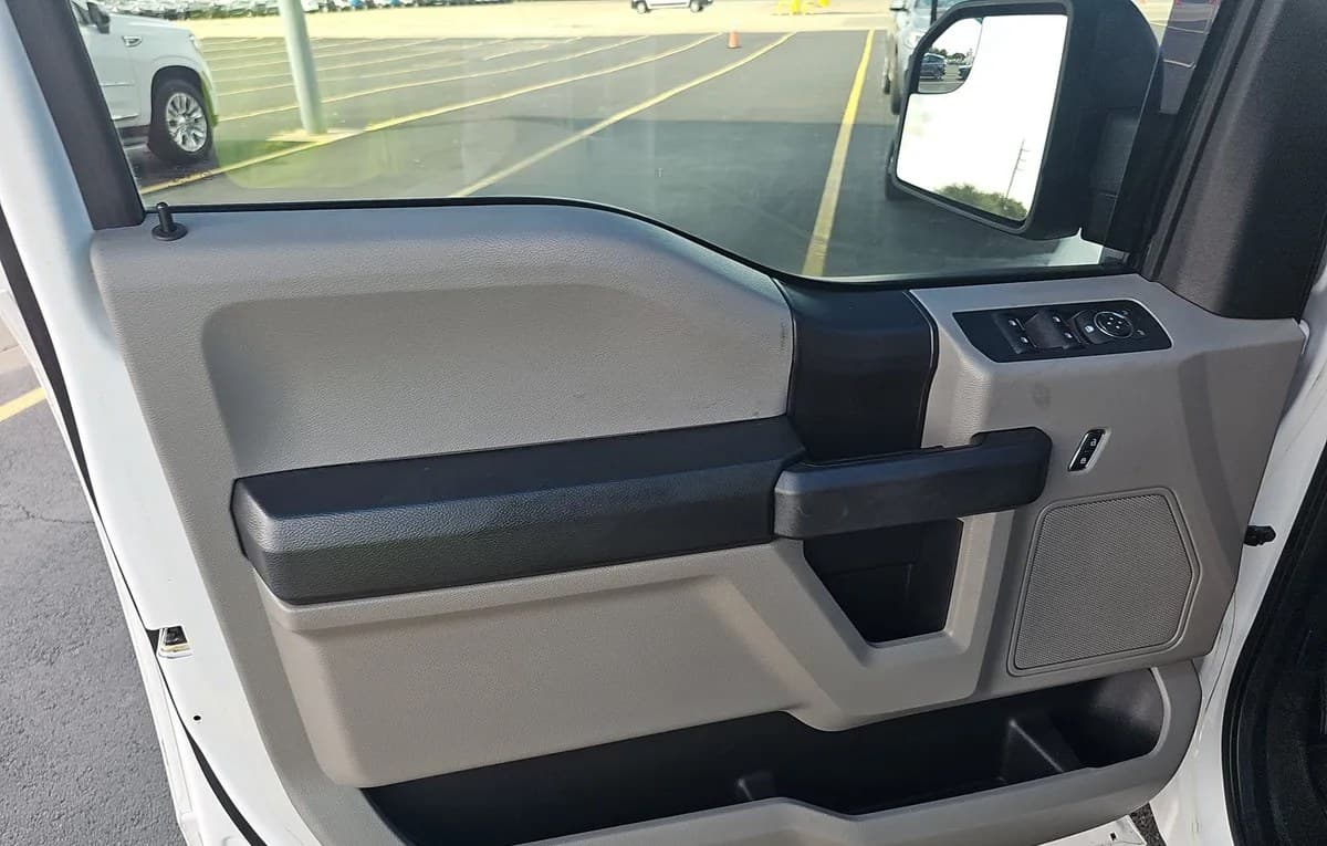 2018 FORD F-150 XL CREW CAB SHORT BED 6