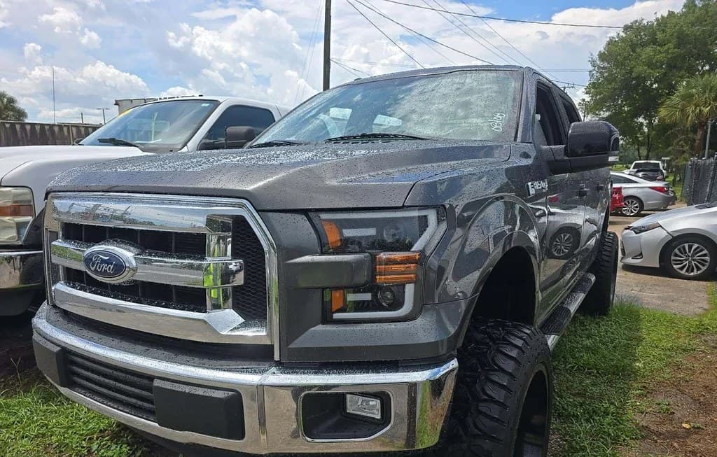 2017 FORD F-150 XLT CREW CAB SHORT BED 1