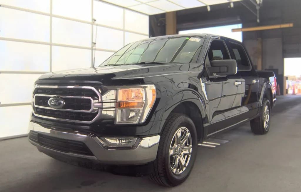 2021 FORD F-150 XLT CREW CAB SHORT BED