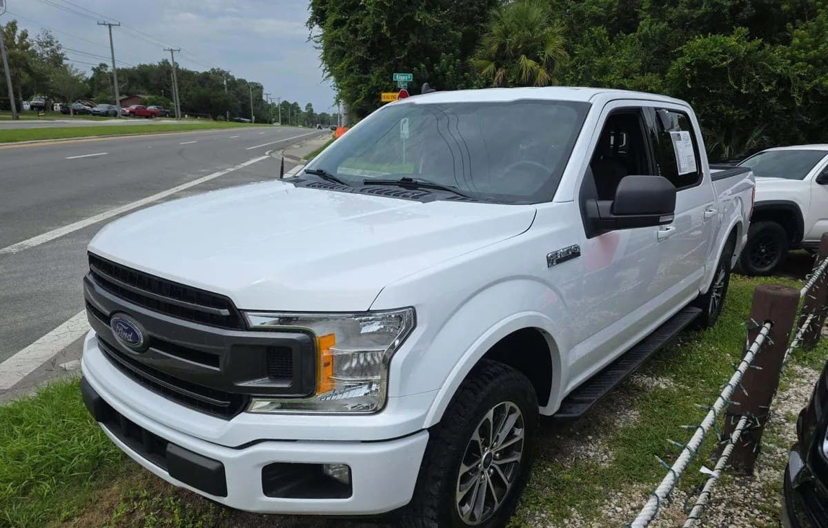 2019 FORD F-150 XLT CREW CAB SHORT BED 2