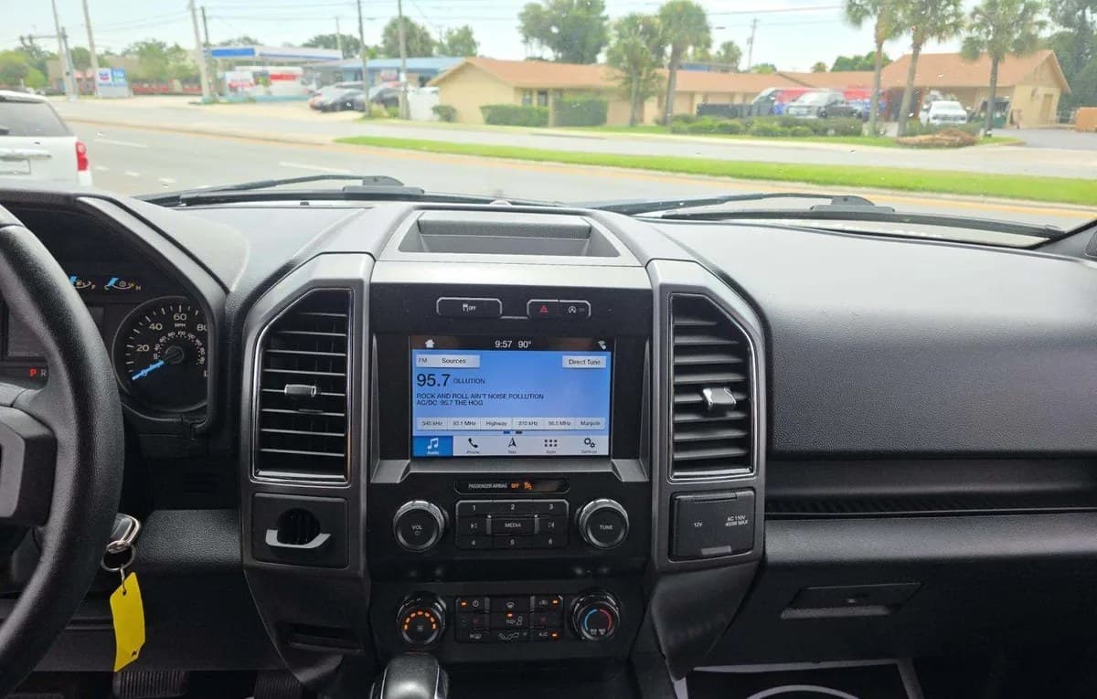 2019 FORD F-150 XLT CREW CAB SHORT BED 7
