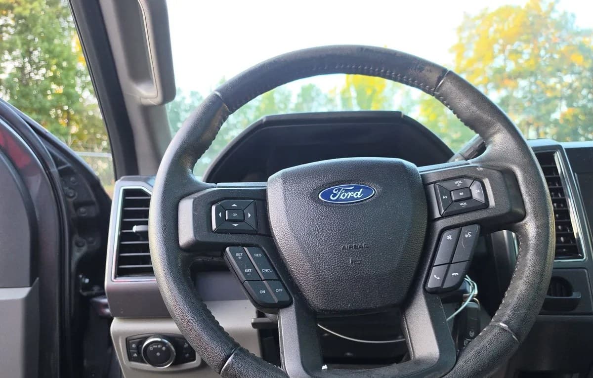 2017 FORD F-150 XLT CREW CAB SHORT BED 7
