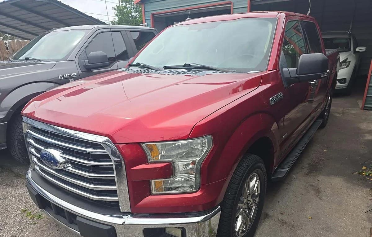 2017 FORD F-150 XLT CREW CAB SHORT BED 2