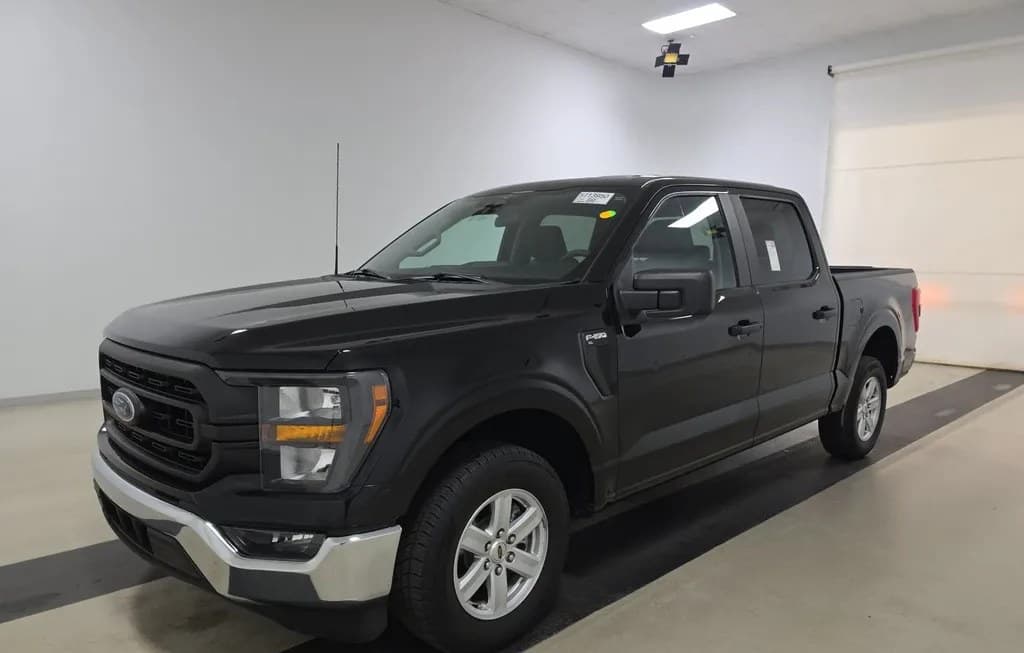 2023 FORD F-150 XL CREW CAB SHORT BED