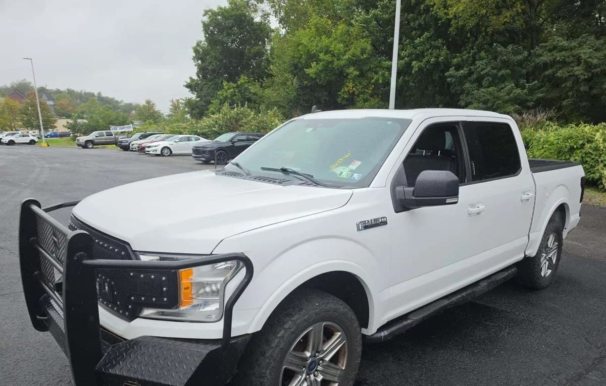 2019 FORD F-150 XLT CREW CAB SHORT BED 2