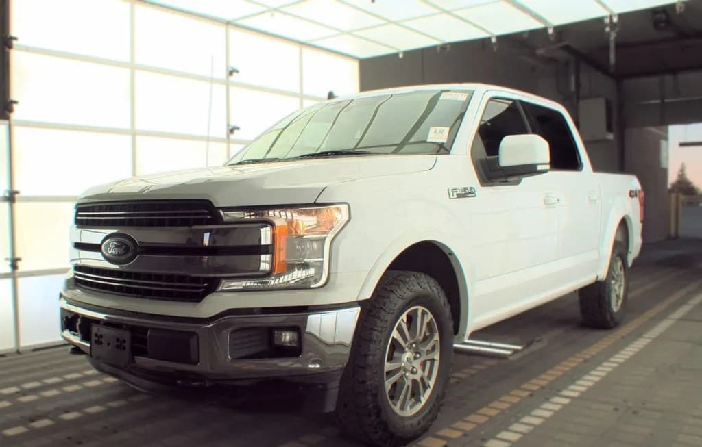 2019 FORD F-150 LARIAT CREW CAB SHORT BED