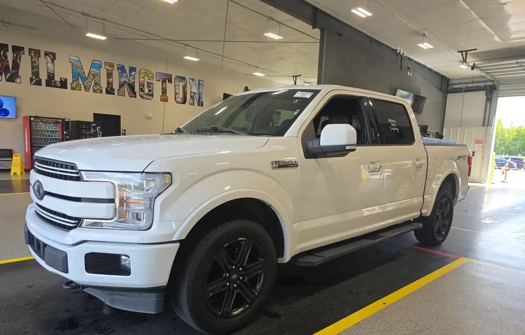 2019 FORD F-150 LARIAT CREW CAB SHORT BED