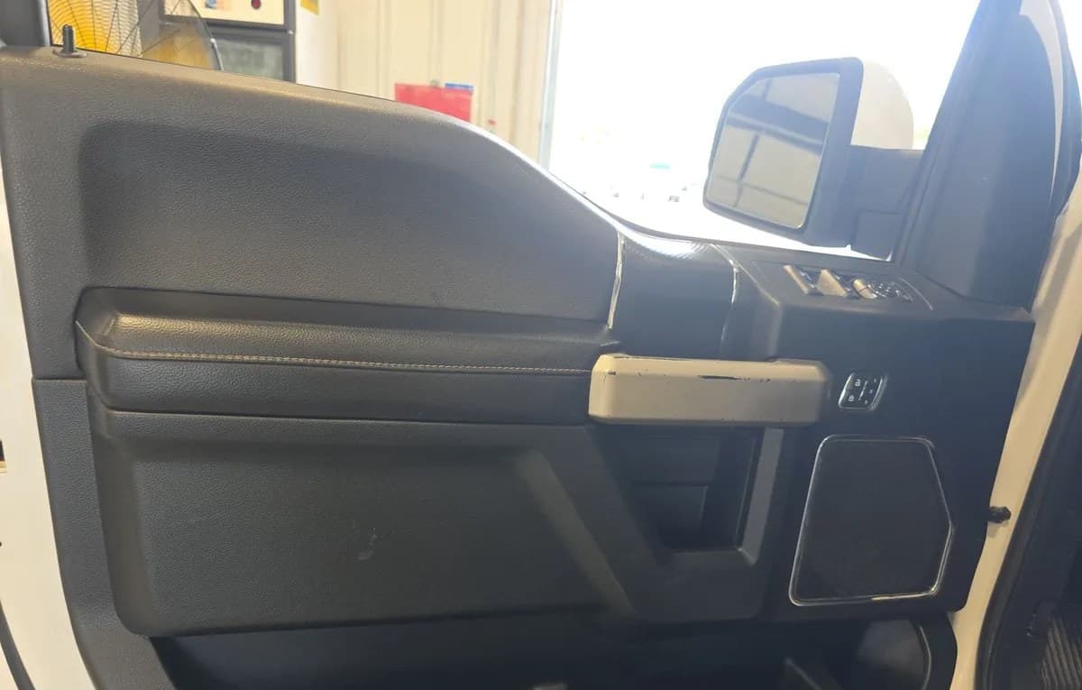 2019 FORD F-150 LARIAT CREW CAB SHORT BED 6