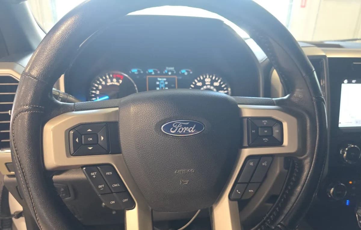 2019 FORD F-150 LARIAT CREW CAB SHORT BED 7