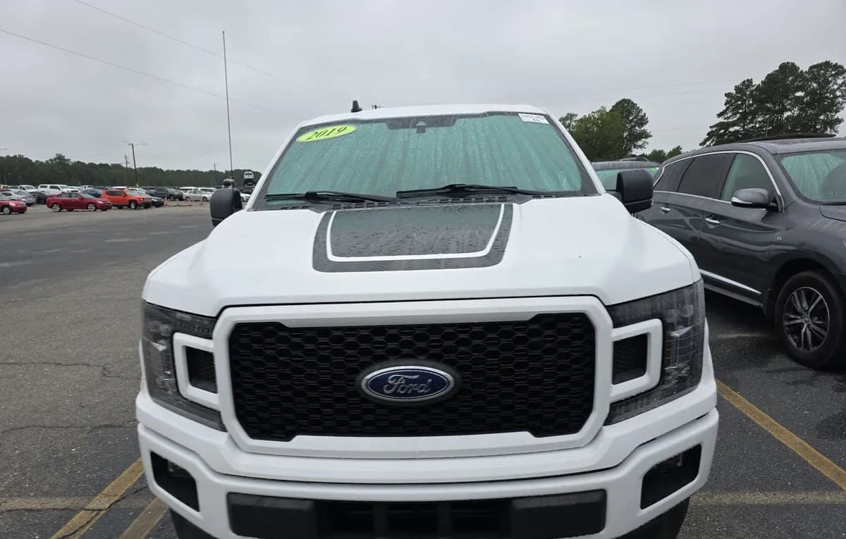 2019 FORD F-150 XLT CREW CAB SHORT BED 3