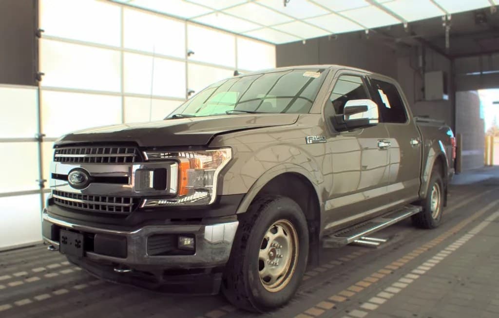 2020 FORD F-150 LARIAT CREW CAB SHORT BED