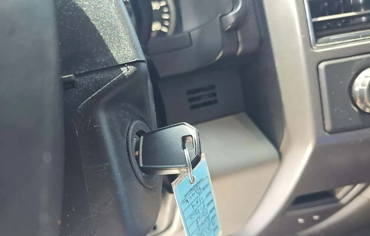 2020 FORD F-150 XLT CREW CAB SHORT BED 5