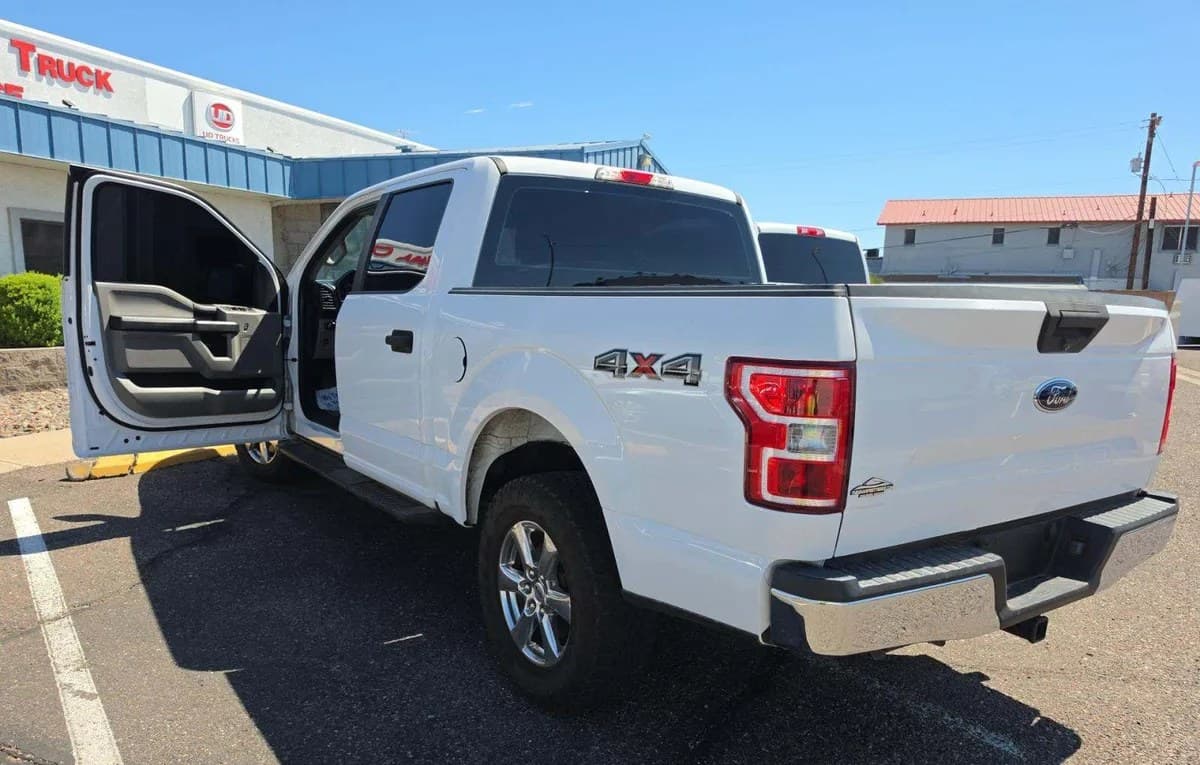 2018 FORD F-150 XL CREW CAB SHORT BED 3